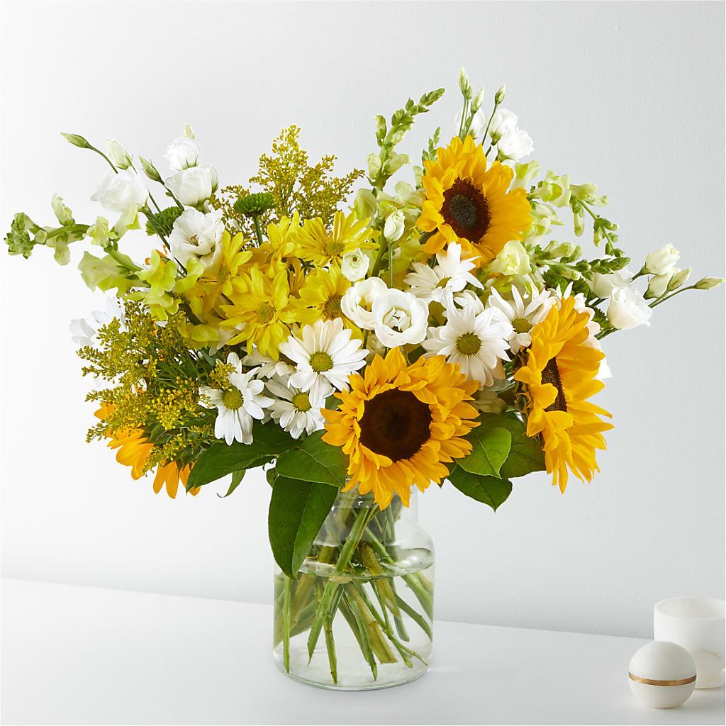 Hello Sunshine Bouquet – Super Savers, Lincoln NE