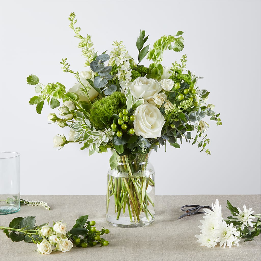 Irish Garden - A Florist Original – Super Savers, Lincoln NE