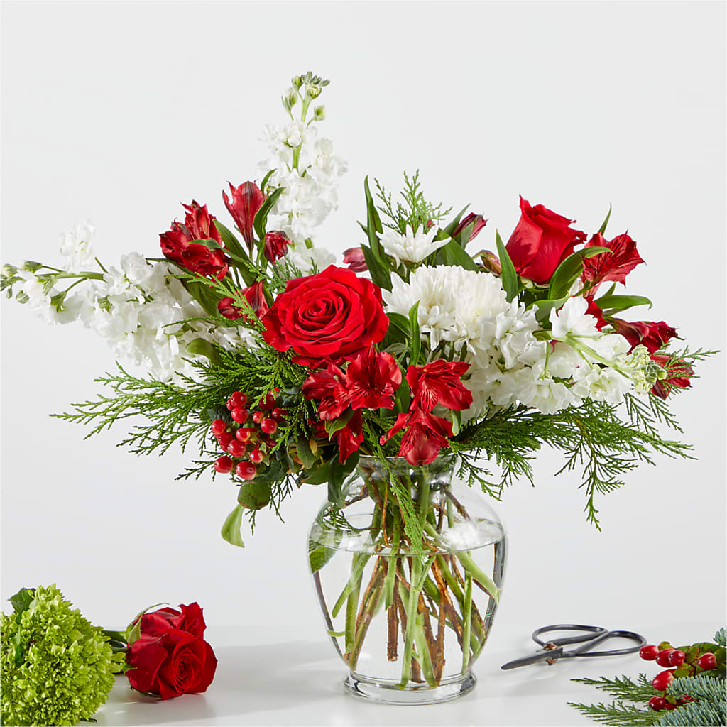 Merry Moment Bouquet – A Florist Original – Super Savers, Lincoln NE