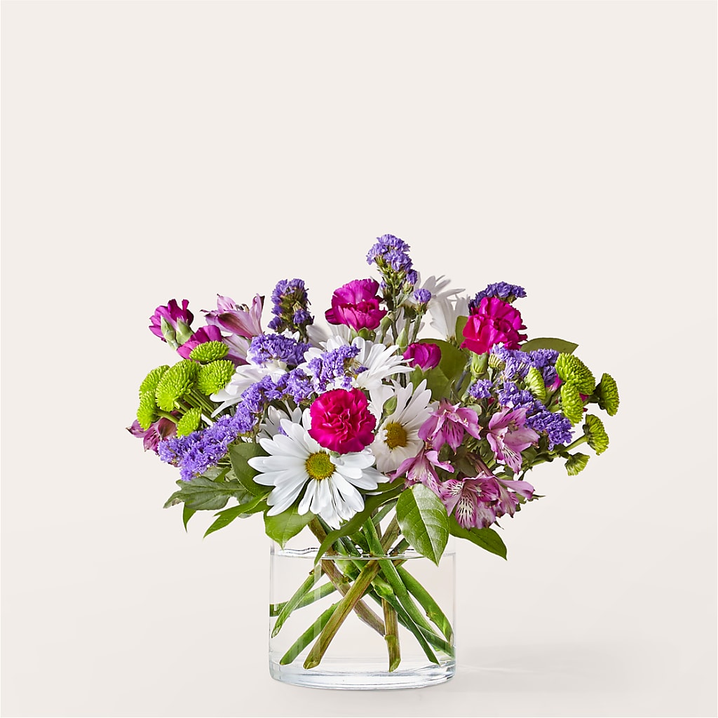 Wild Berry Bouquet – Super Savers, Lincoln NE