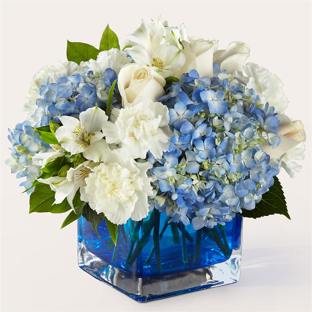 Soothing Waters Bouquet – Super Savers, Lincoln NE