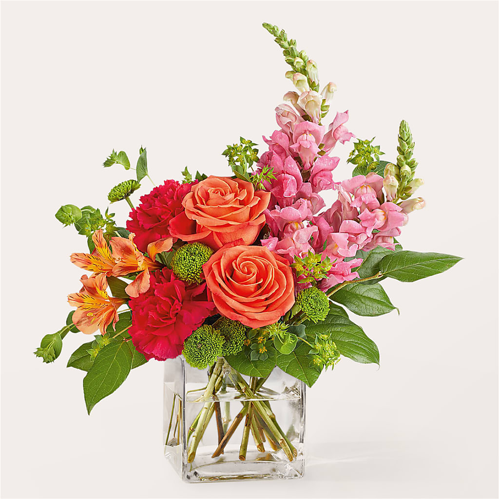 Cosmopolitan Bouquet – Super Savers, Lincoln NE