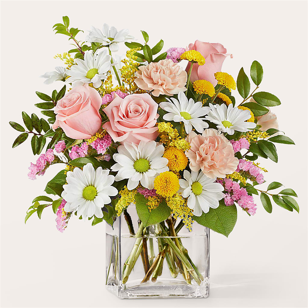 Country Cottage Bouquet – Super Savers, Lincoln NE
