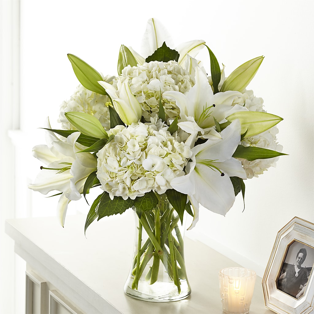 Compassionate Lily Bouquet – Super Savers, Lincoln NE