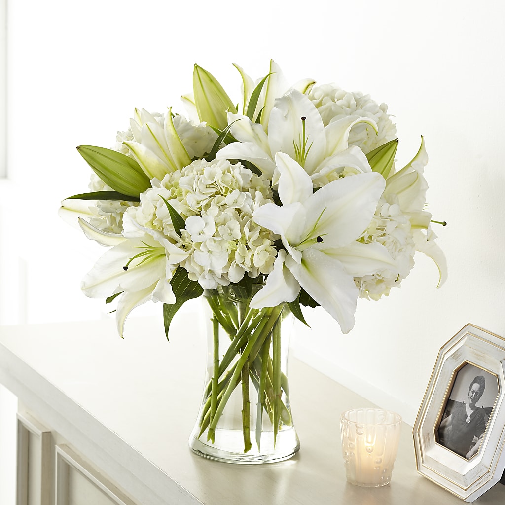 Compassionate Lily Bouquet – Super Savers, Lincoln NE