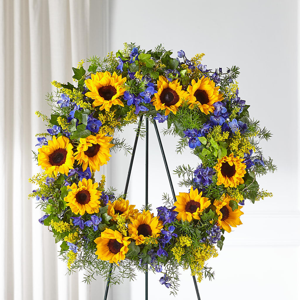 Bright Rays Wreath – Super Savers, Lincoln NE