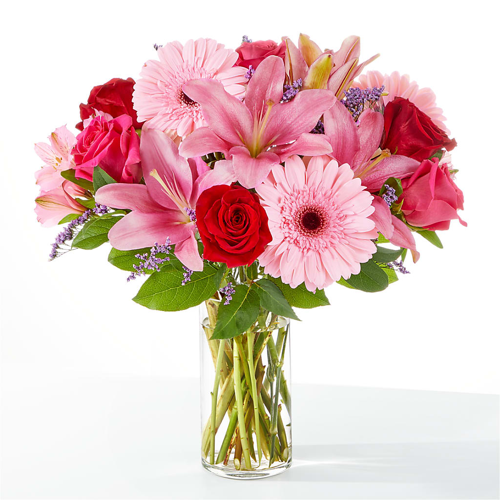 Lots of Love Bouquet – Super Savers, Lincoln NE