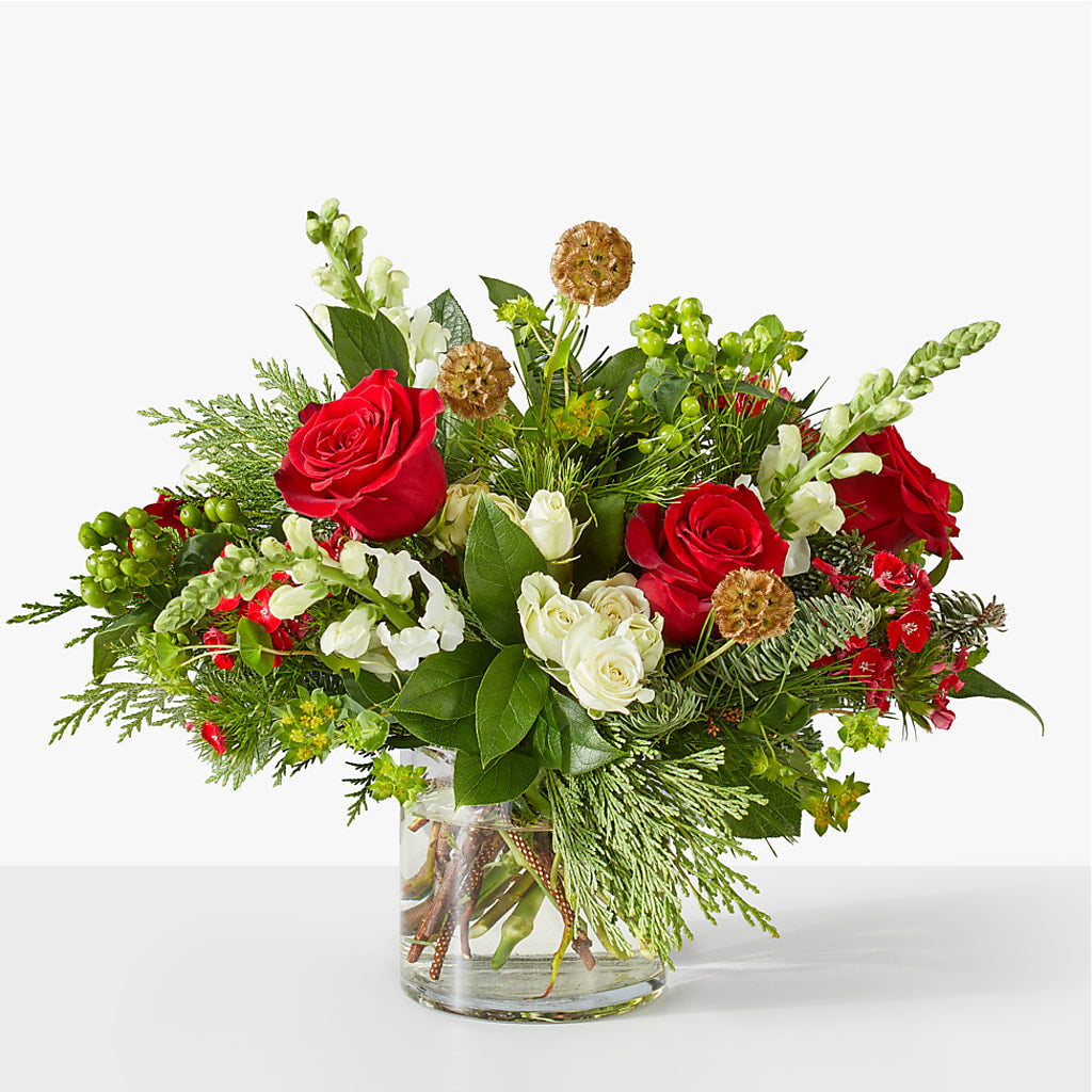 Deck the Halls Bouquet – Super Savers, Lincoln NE