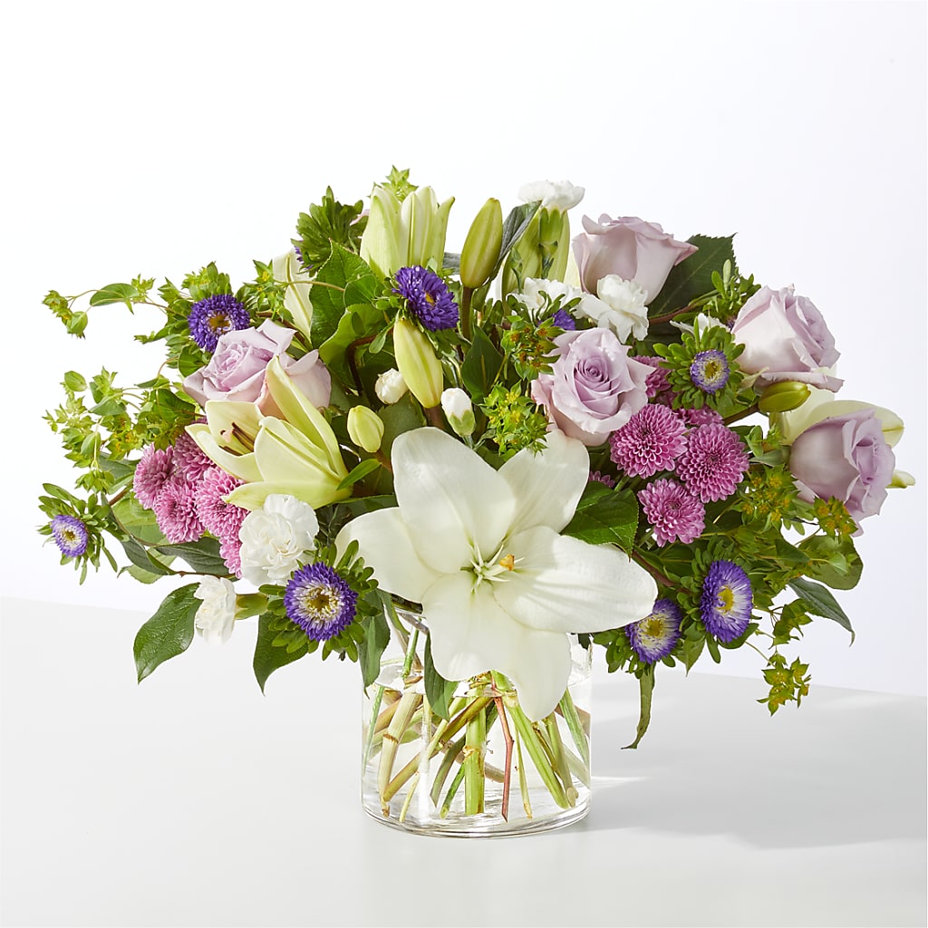 April Showers Bouquet – Super Savers, Lincoln NE