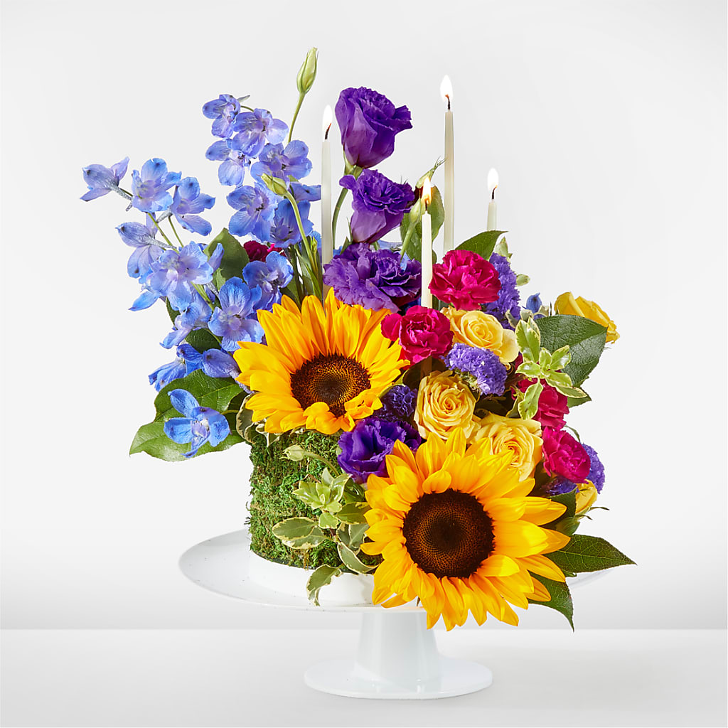 Star of the Day Floral Cake – Super Savers, Lincoln NE