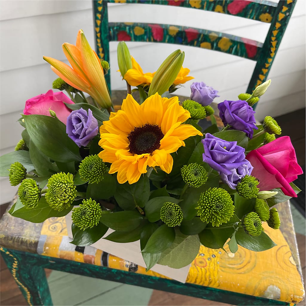 Best Day Box Bouquet –  Super Savers, Lincoln NE
