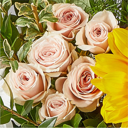 The Good Life Bouquet –  Super Savers, Lincoln NE