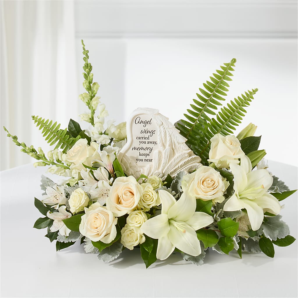 Holding You Close Arrangement –  Super Savers, Lincoln NE