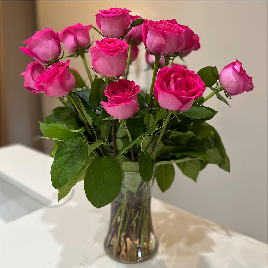 Long Stem Pink Rose Bouquet –  Super Savers, Lincoln NE