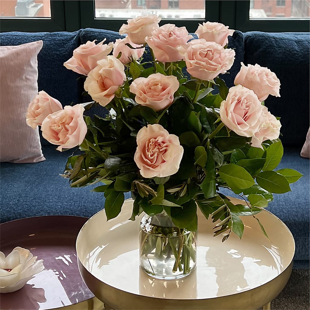 Long Stem Pink Rose Bouquet –  Super Savers, Lincoln NE