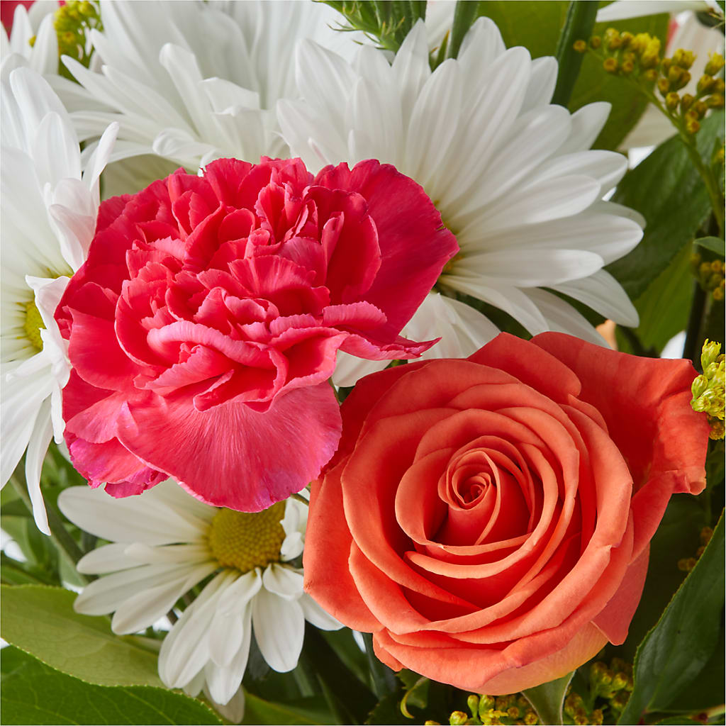 Oopsie Daisy Bouquet –  Super Savers, Lincoln NE