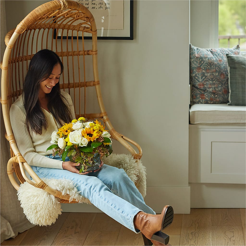 Luminous Morning Bouquet –  Super Savers, Lincoln NE