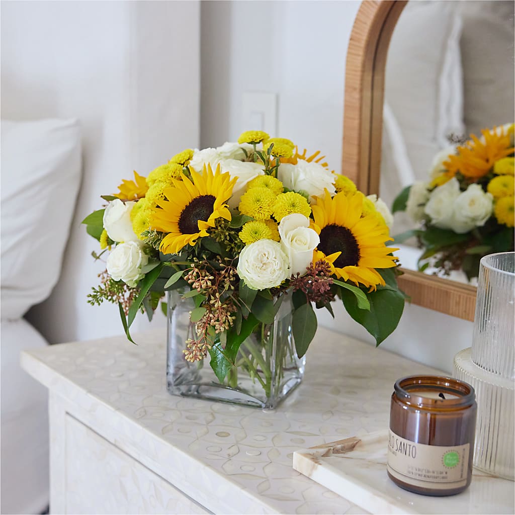 Luminous Morning Bouquet –  Super Savers, Lincoln NE
