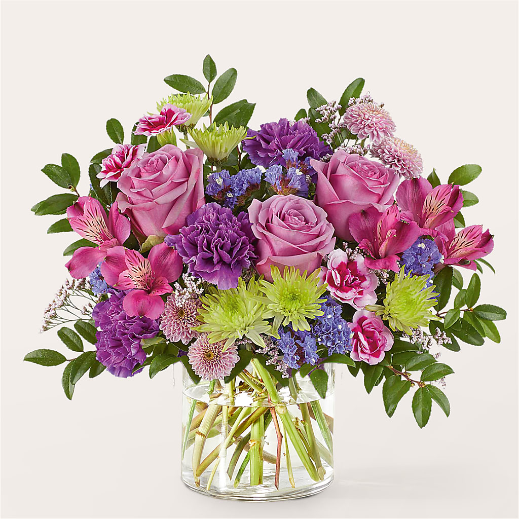 Glass Half Full Bouquet –  Super Savers, Lincoln NE