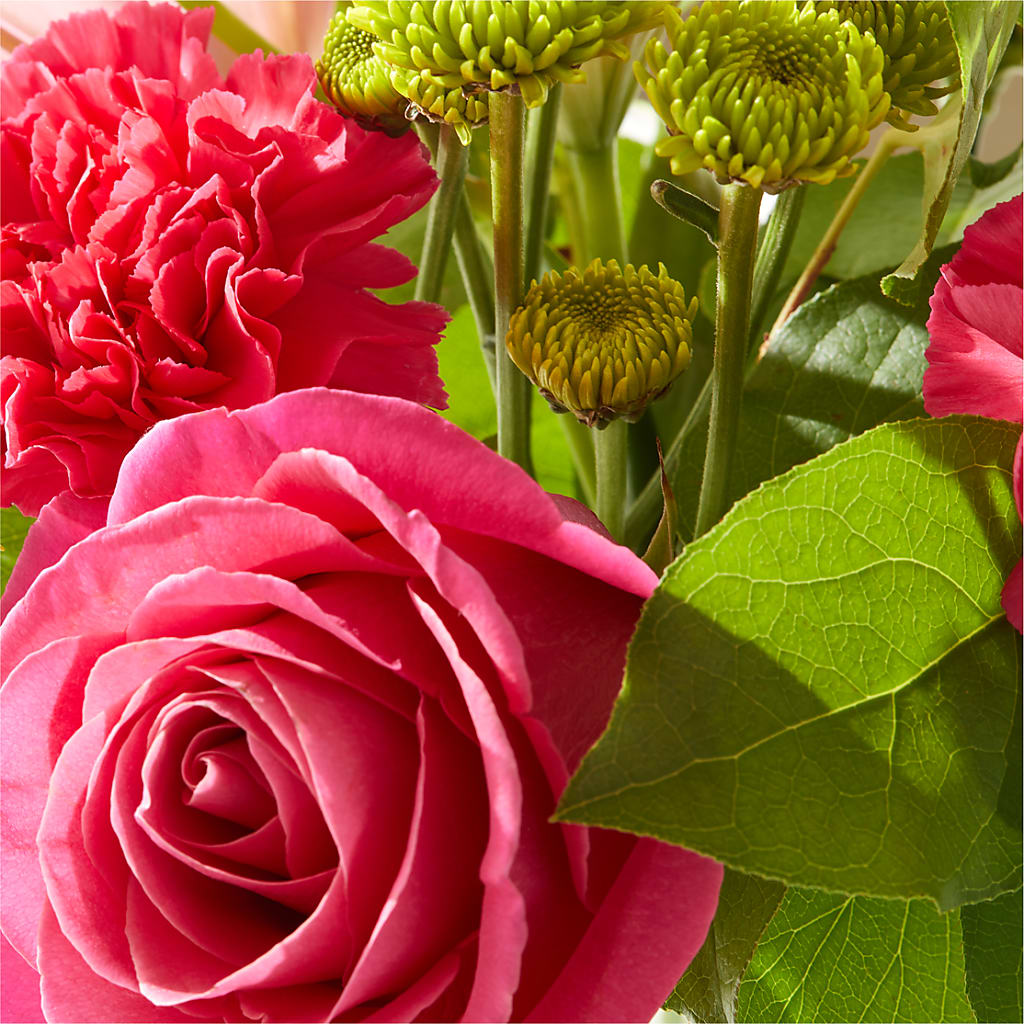 Watermelon Crush Bouquet –  Super Savers, Lincoln NE
