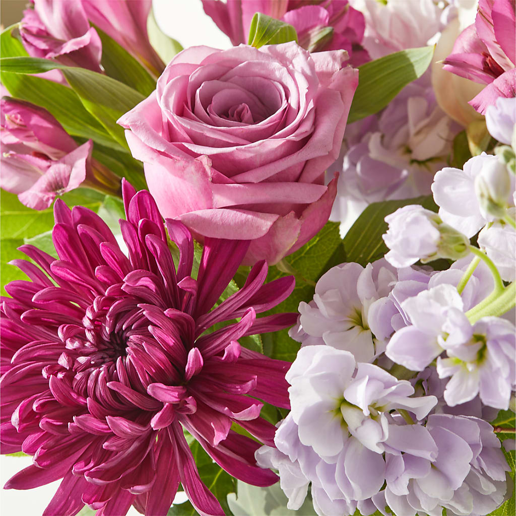 Amethyst Dreams Bouquet –  Super Savers, Lincoln NE