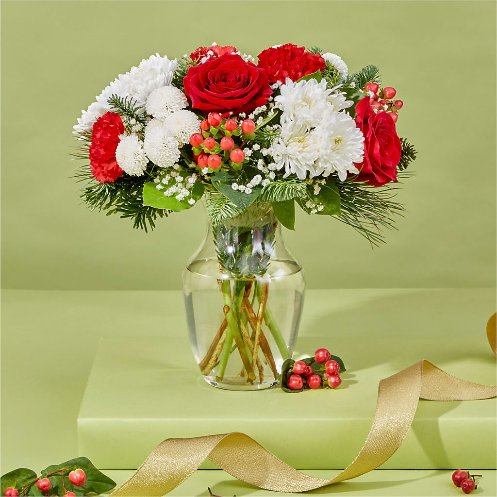 Chance of Flurries Bouquet –  Super Savers, Lincoln NE