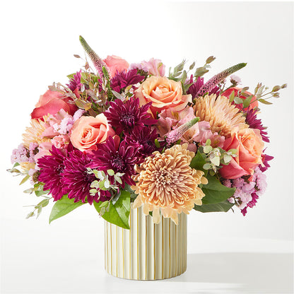 Berry Cobbler Bouquet with Ivory Vase –  Super Savers, Lincoln NE