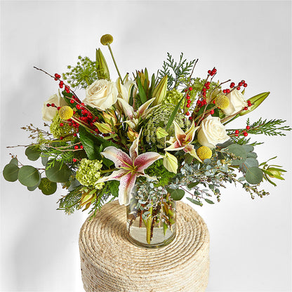 Berry & Bright Bouquet –  Super Savers, Lincoln NE