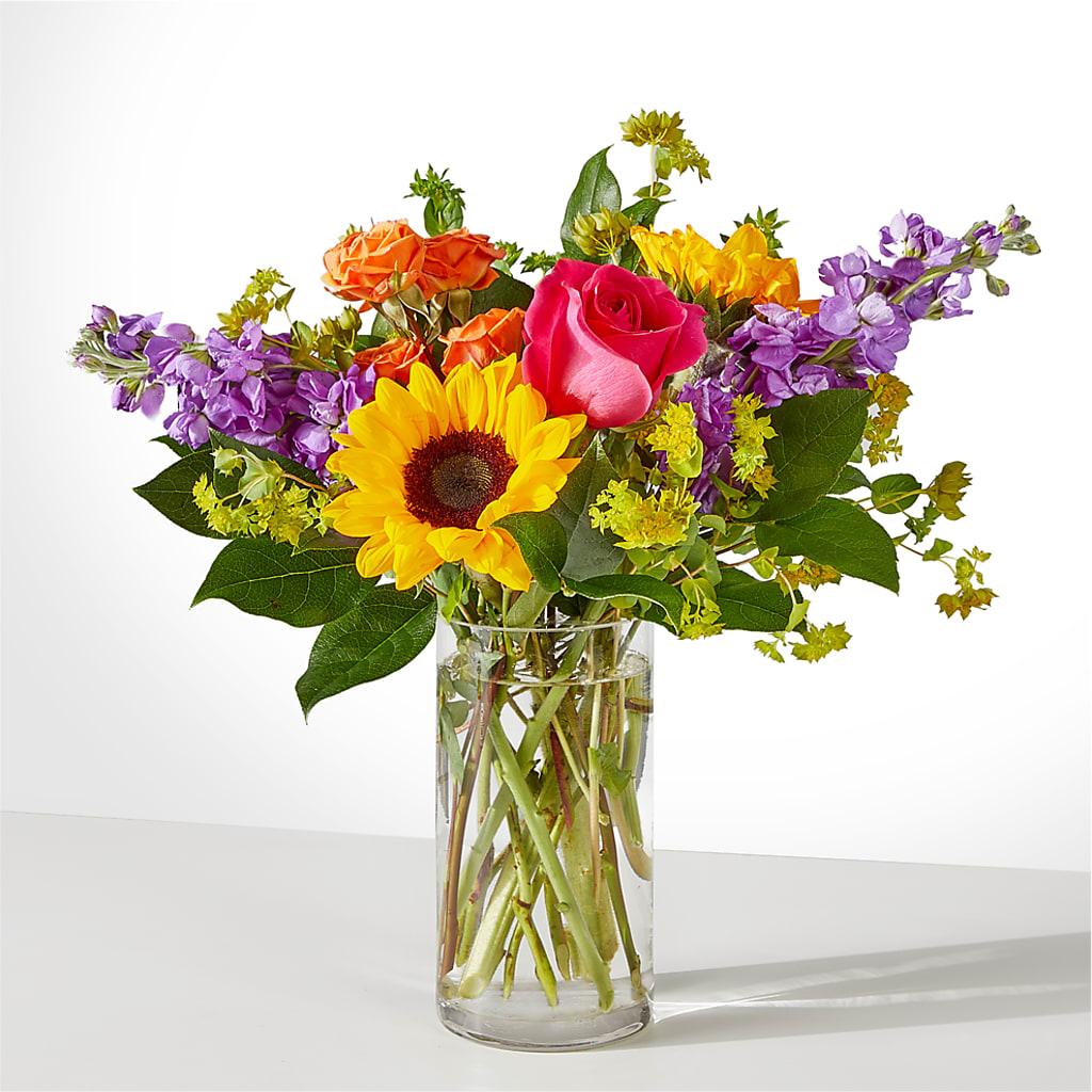 Vibrant Greetings Bouquet –  Super Savers, Lincoln NE