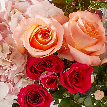 Glitz & Glam Bouquet –  Super Savers, Lincoln NE
