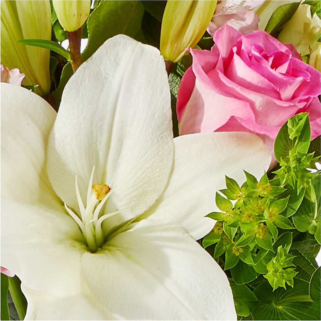 Fondly Bouquet –  Super Savers, Lincoln NE